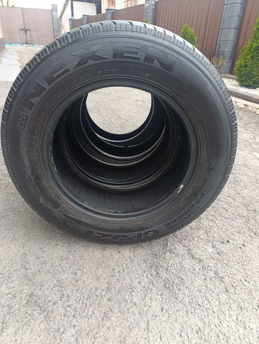 Продам 215/70/16/