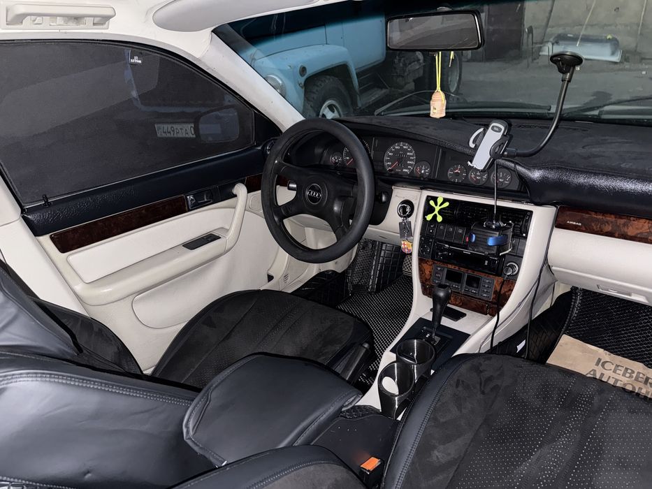 Продам Audi 100 c4