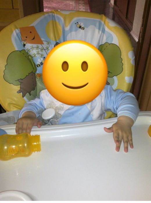 Продам стул детский