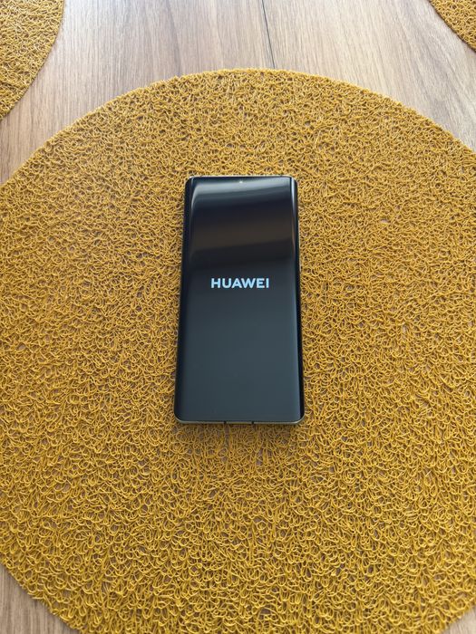 Смартфон Huawei P30 pro!
