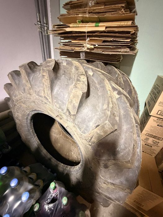 Шина сельскохозяйственная