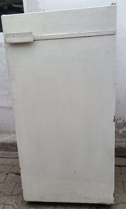 Холодильник продаю