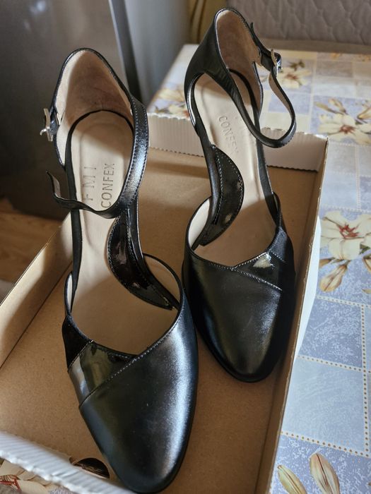 Decupate piele naturala