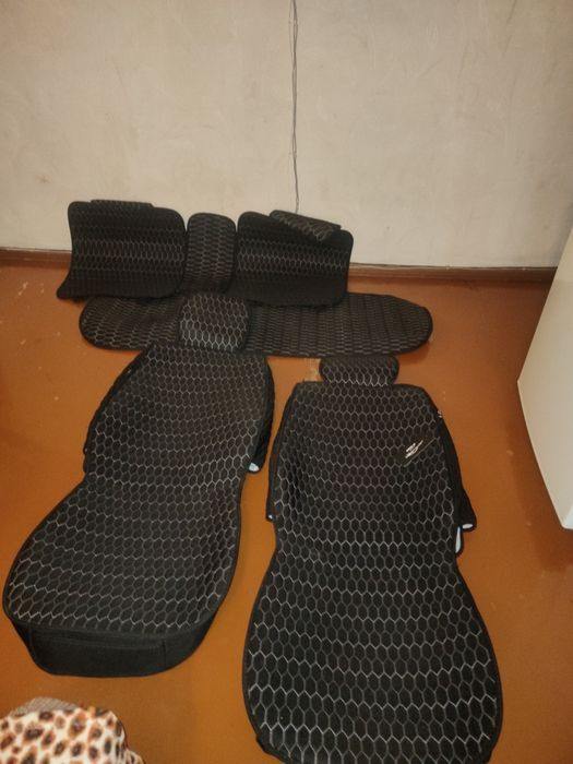 Продам Авто чехлы