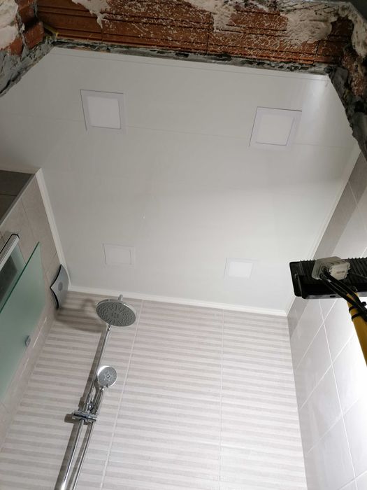 Лепене на плочки / ВиК / къртене / ремонт на баня