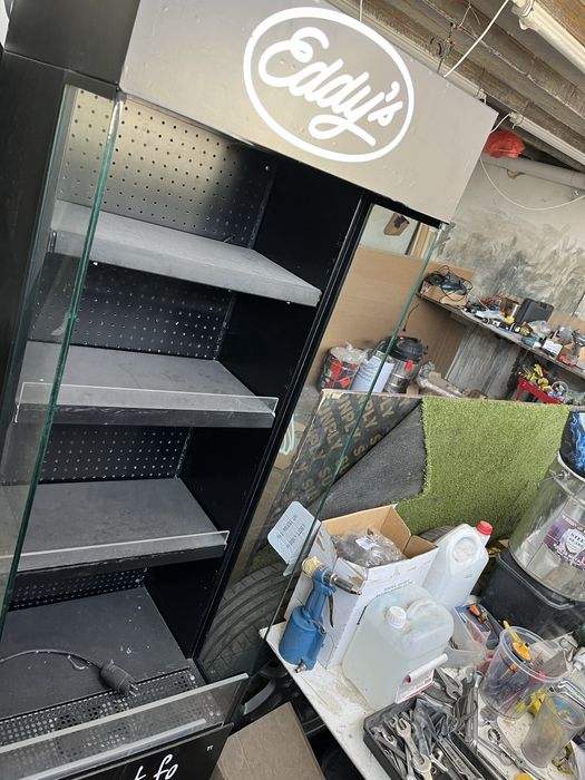 Топли витрини 2бр.