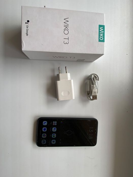 Продам телефон хороший