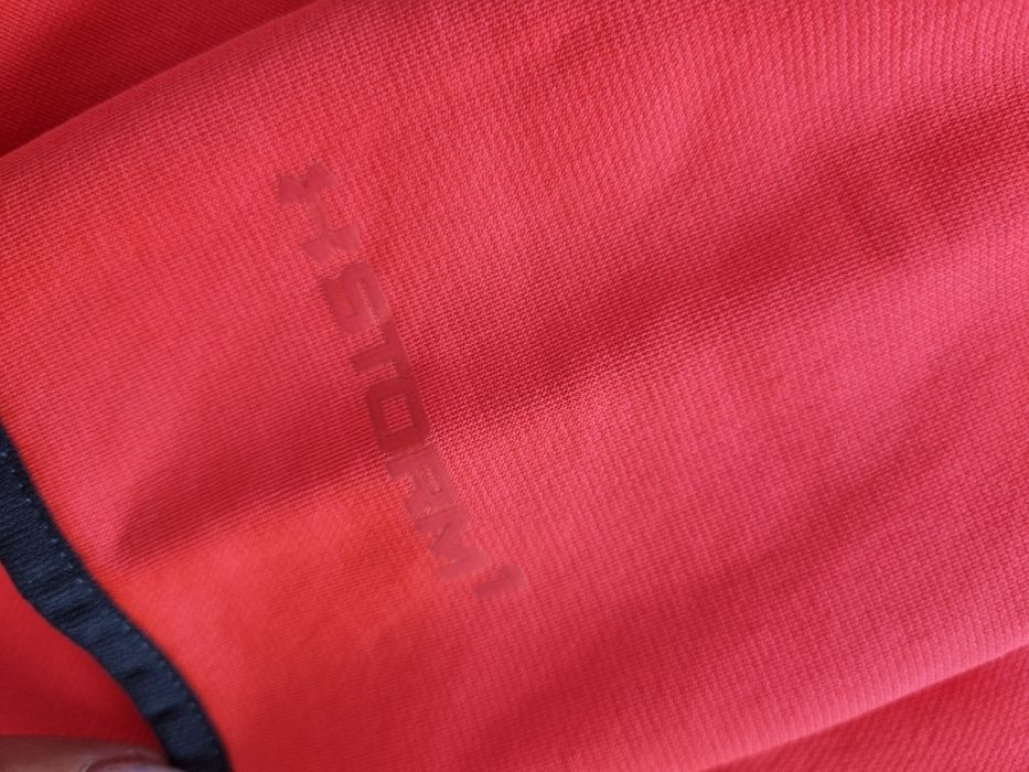 Нов полар Under Armour ColdGear Technology, 8-10г.