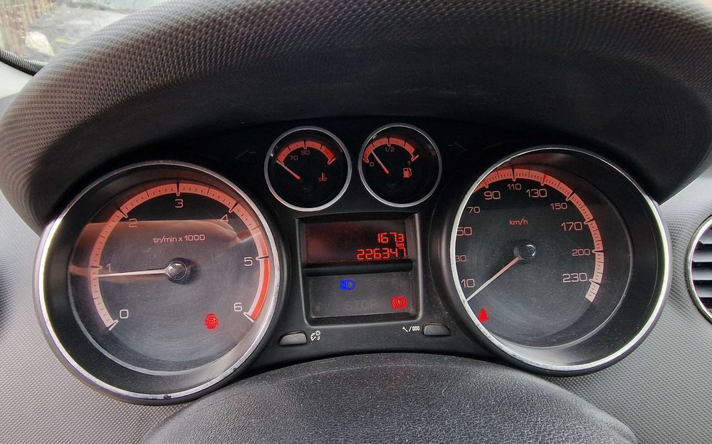 Peugeot 308 - 2013 - 1.6 HDI - Diesel - Stare foarte buna