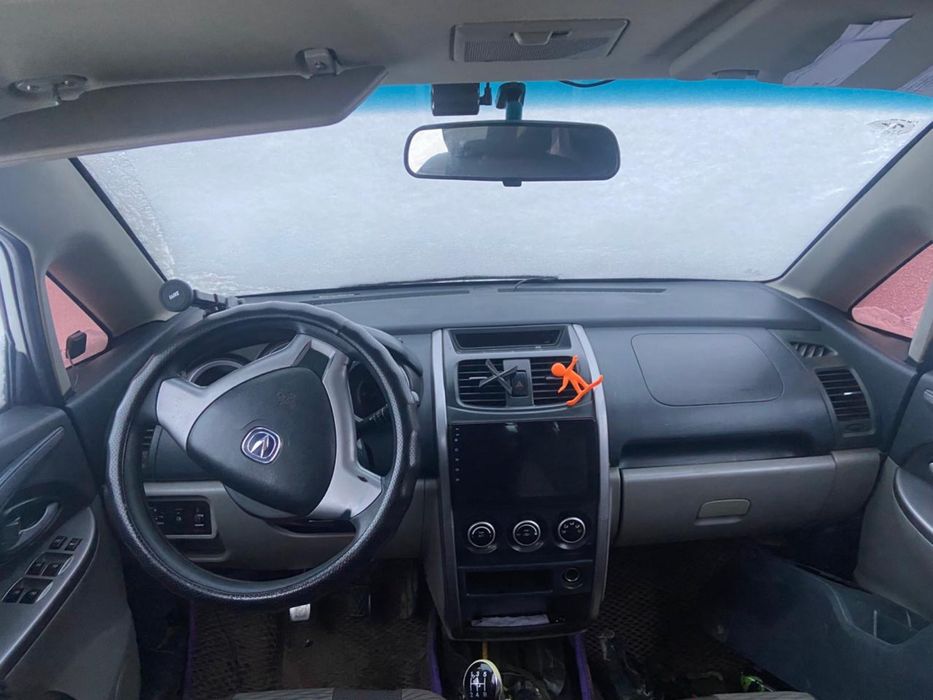 Продам Чанган cx20 2013