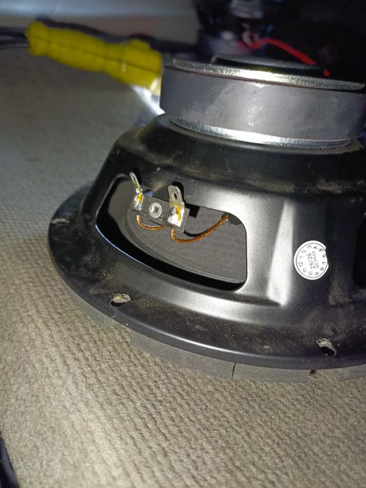 Продам усилители и саб.