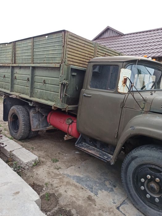 ЗИЛ  самосвал газ бензин