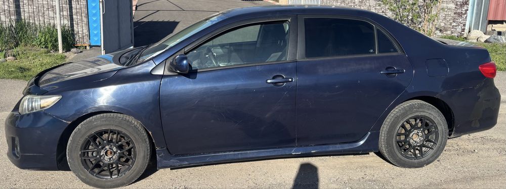 Срочно продаю Тойота королла