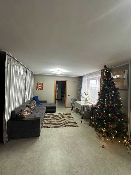 продам 2ком квартиру РН Пирамида