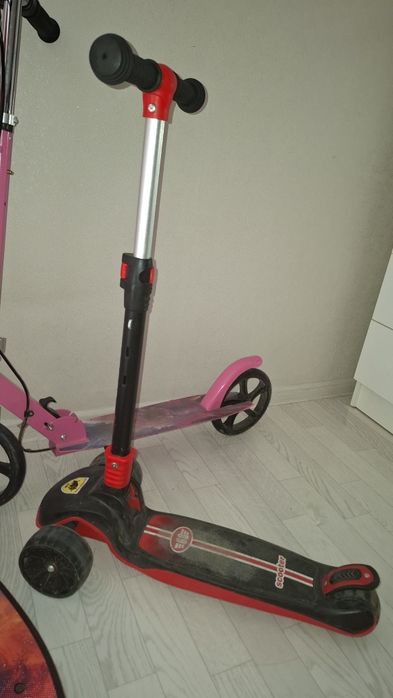 Продам самокат и скейт