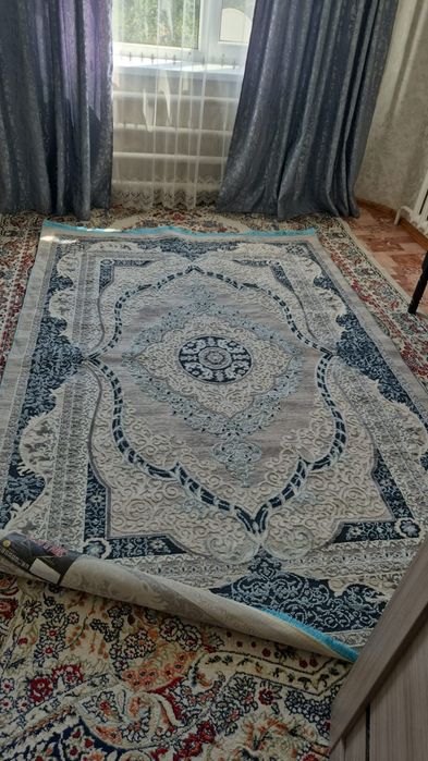 Ковер натуральный 2*3м. Турция