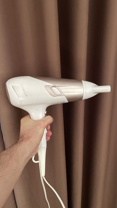 Фен Rowenta мощный