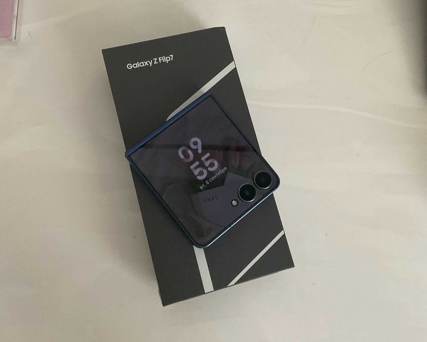 Samsung Z Flip 7