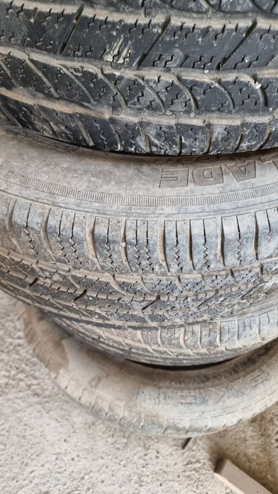 Balon sotiladi 3dona 245 60R18