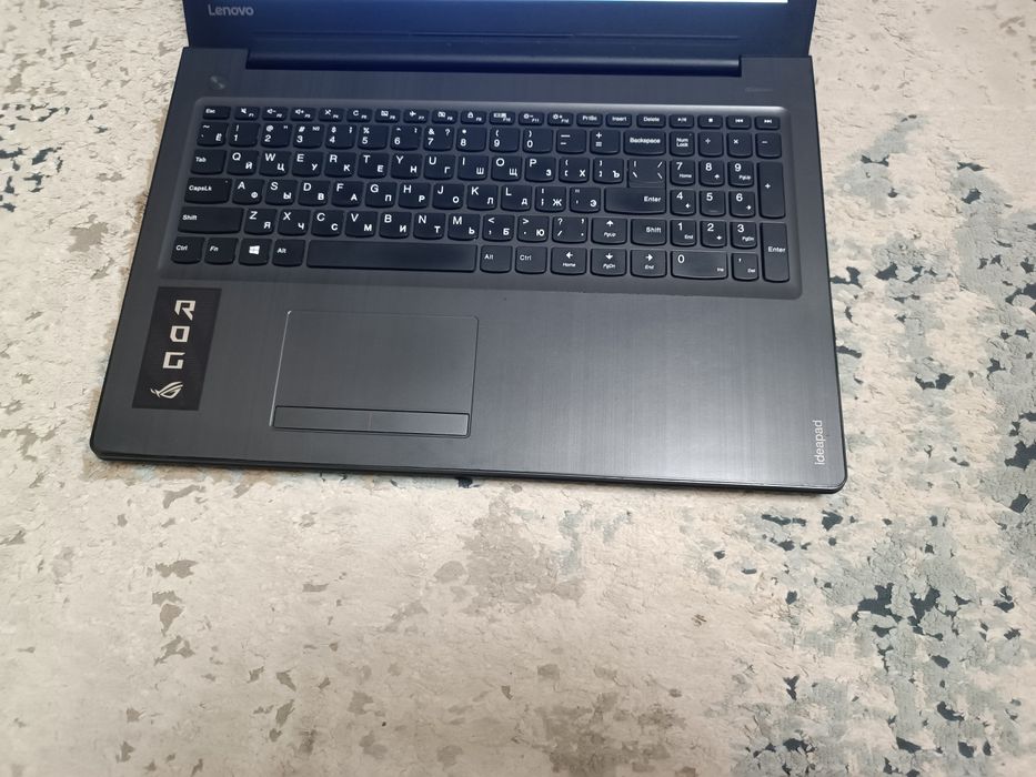 Мощный с SSD ноутбук Lenovo