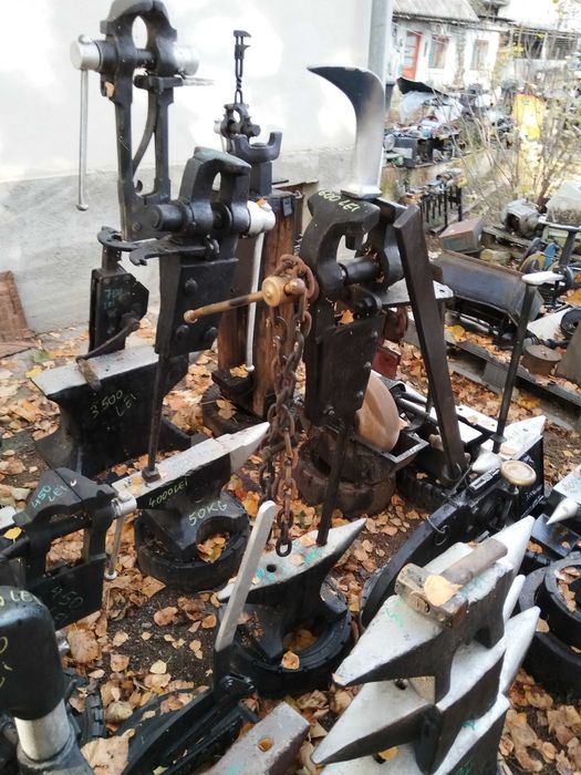 Nicovala atelier fierărie foarte veche muzeu