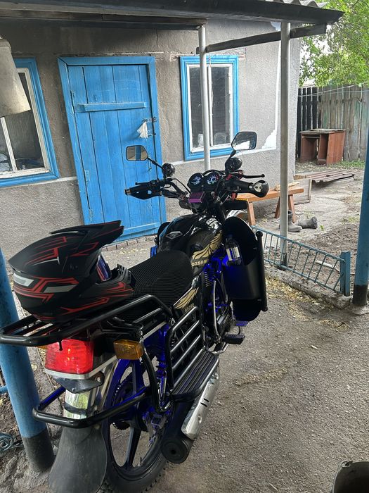 Продам мотоцикл 200 куб