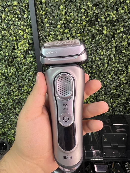Vand shaver seria 9