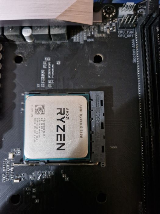 Ryzen 5 2600 процессор + кулер