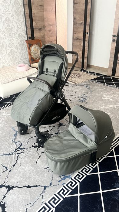Продам детскую коляску