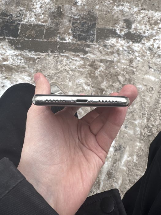 iPhone X на запчасти
