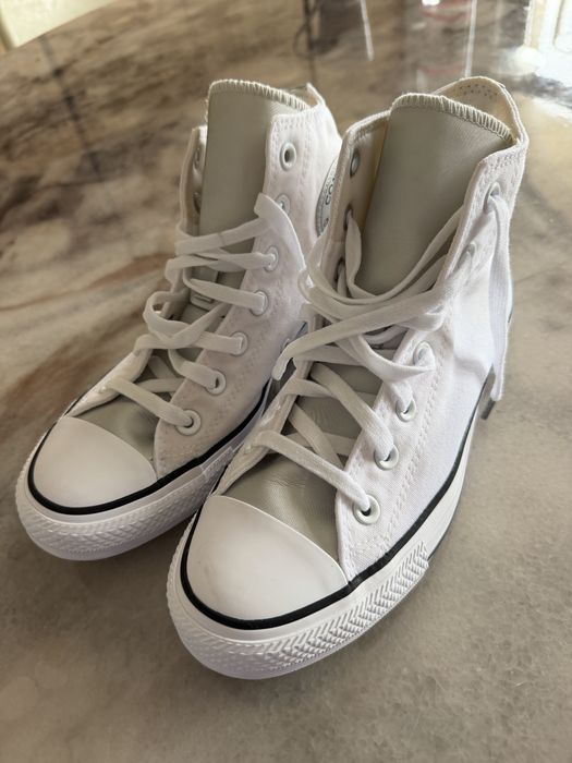Продаются кеды converse