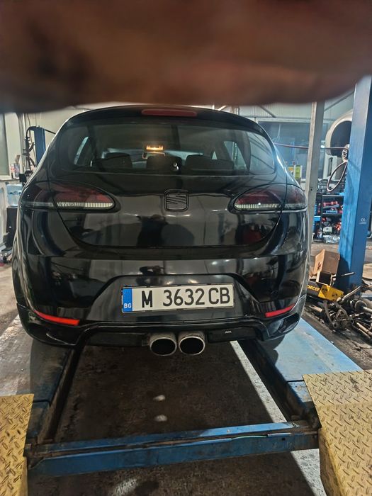 Сеат леон 2.0тфси на части