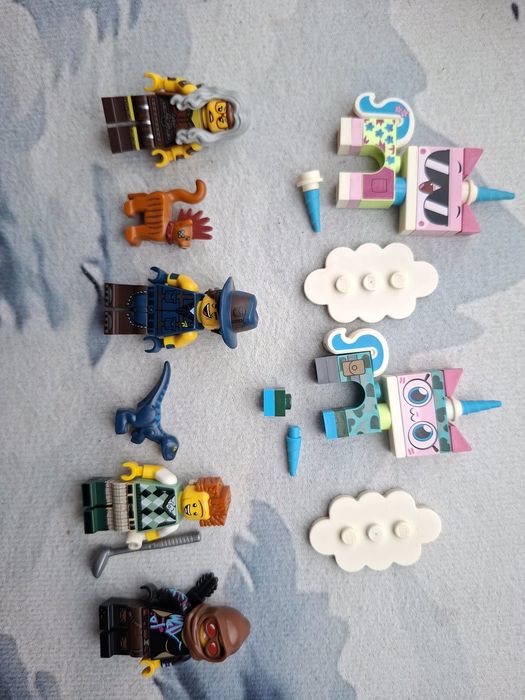 Продам коллекционные минифигурки Lego
