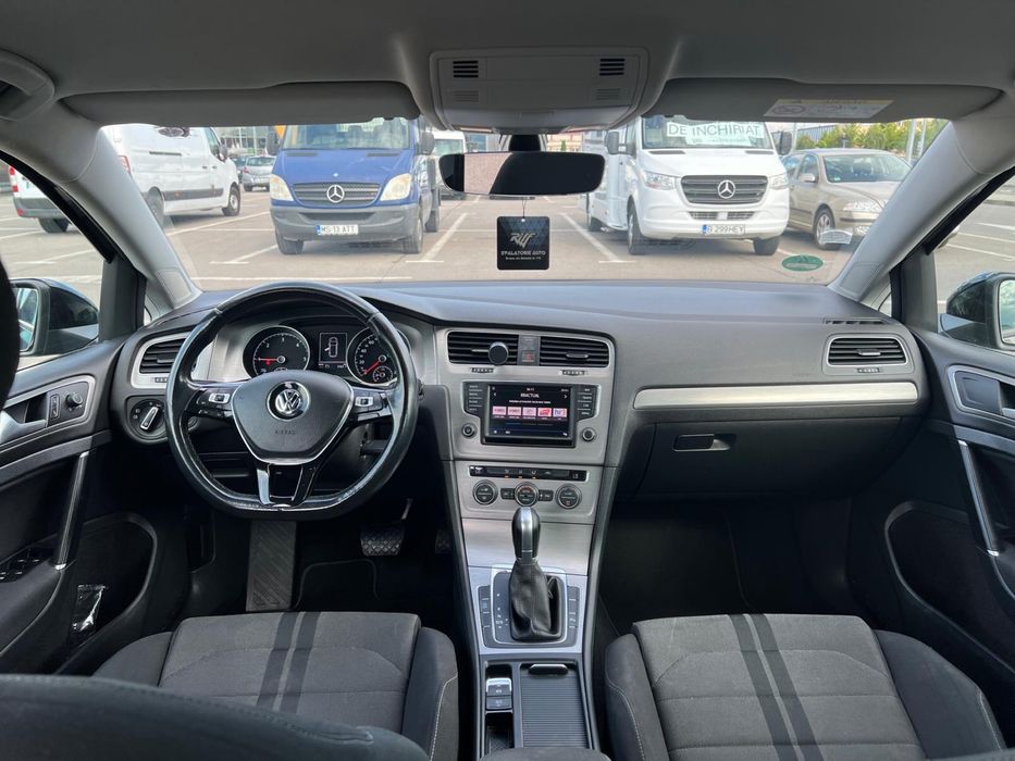 Inchiriez auto break automat/ rent a car Brasov