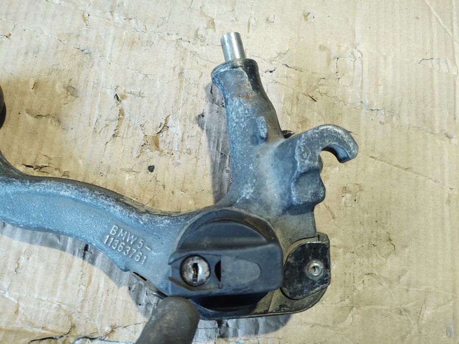 Подвижен Теглич Глава Топка Теглич за BMW 5 E34 ORIS m4514