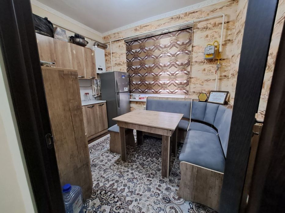 2 xonali kvartira sotiladi! 
9 qavatli uyning, 9-qavatida joylashgan