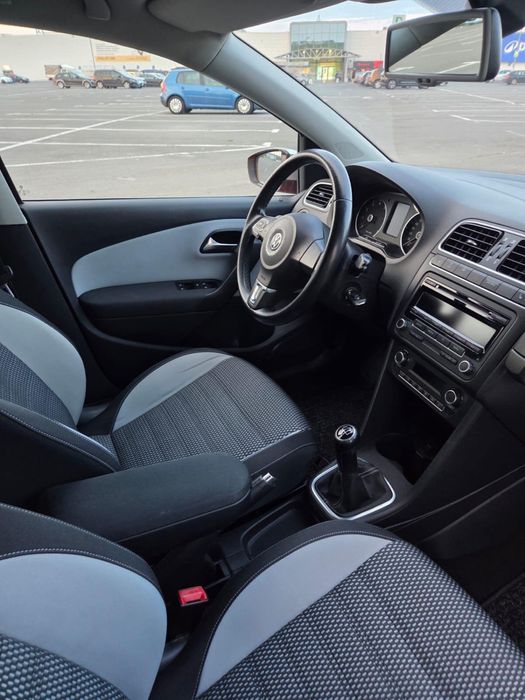 Vand polo cross 1.2 benzina