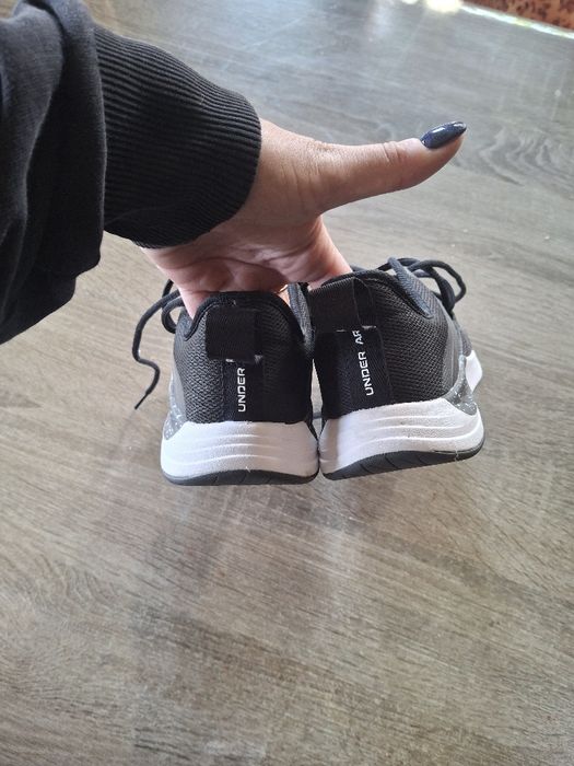 Маратонки Under armour