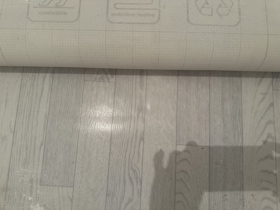 Продам линолеум