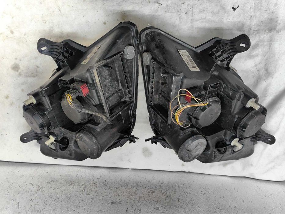 Оригинални фарове Опел Мерива Opel Meriva