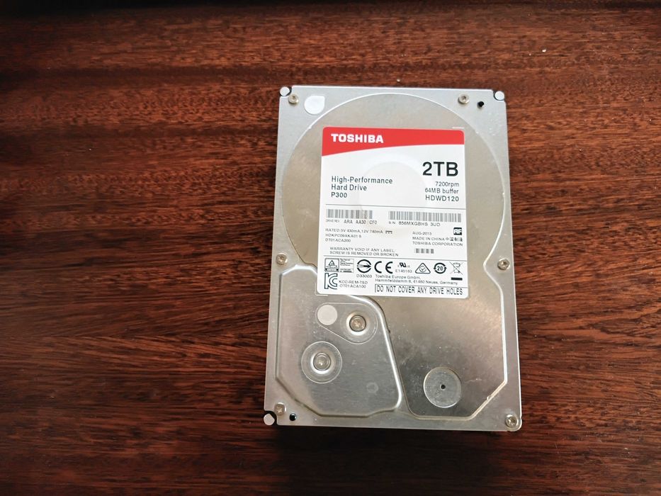Жесткий диск Toshiba 2 Тб
