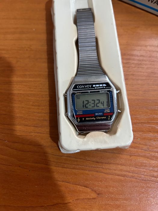 Ceas lcd Convoi cu 7 melodii