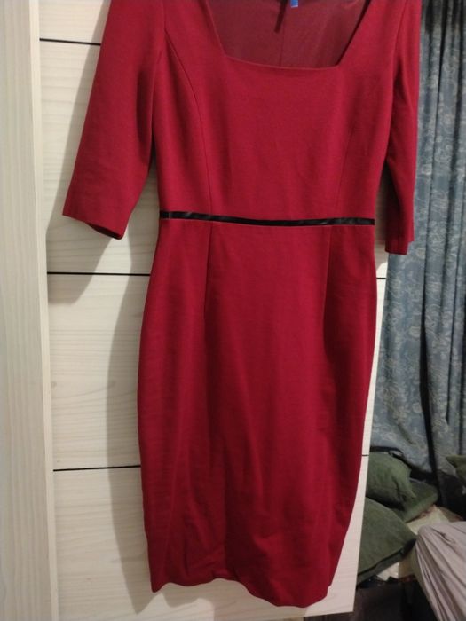 Rochie rrosie extrem de eleganta noua fără eticheta