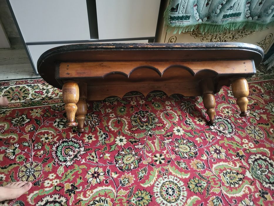 Маленький столик