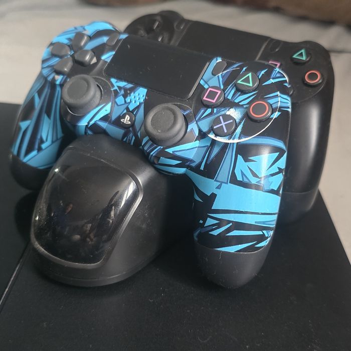 PS4 прошитая игровая приставка