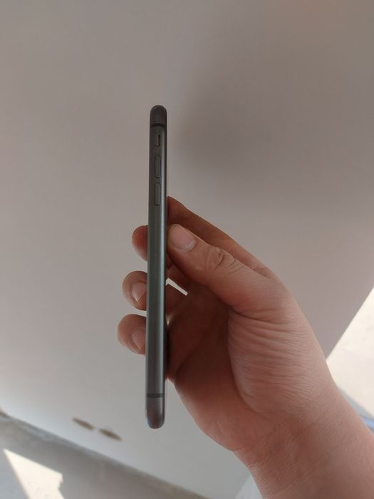 Iphone 11 64/72%