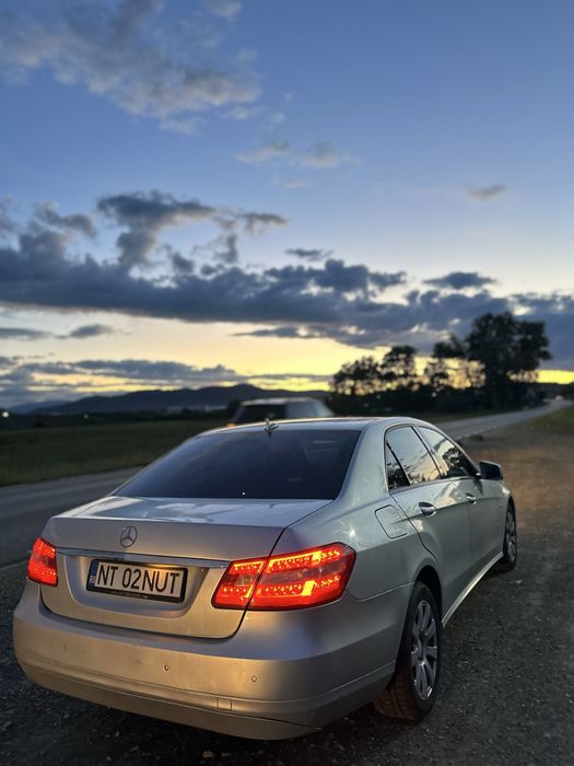 Vând/Schimb Mercedes-Benz e-class w212 2.2d 2010