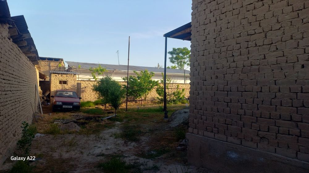 Ховли сотилади янги иморат