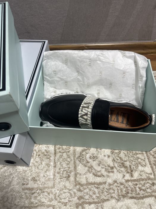 ILVI кросовки женские