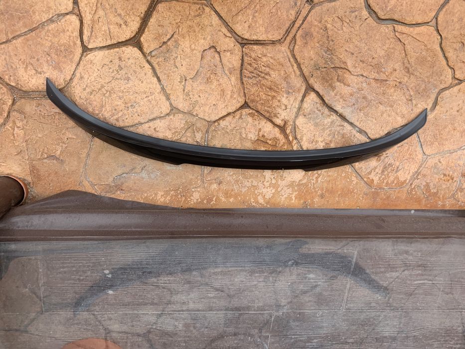 Negru Lucios Eleron Lip codita Portbagaj BMW E90 E92 F10 F32 F36 M4